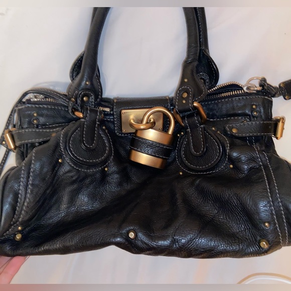 Gorgeous Chloe Paddington Medium sized, Black with Gold lock & key - Picture 6 of 11
